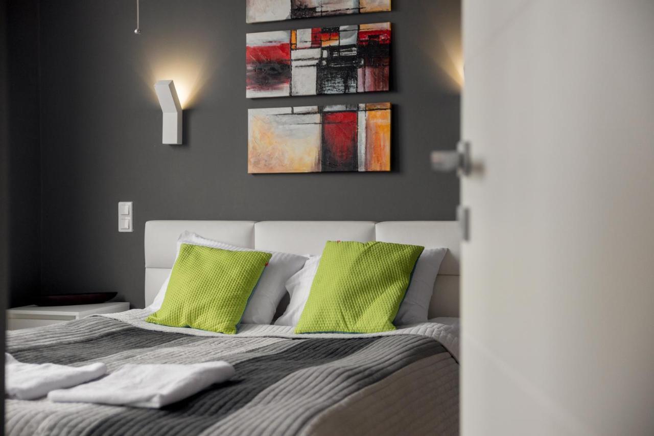 Hlonda Deluxe Apartment With Terrace Varšava Exteriér fotografie