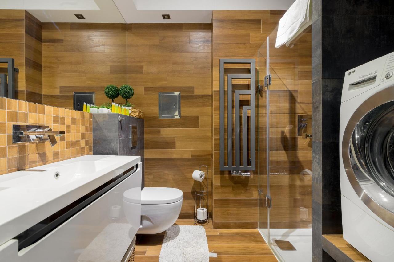 Hlonda Deluxe Apartment With Terrace Varšava Exteriér fotografie