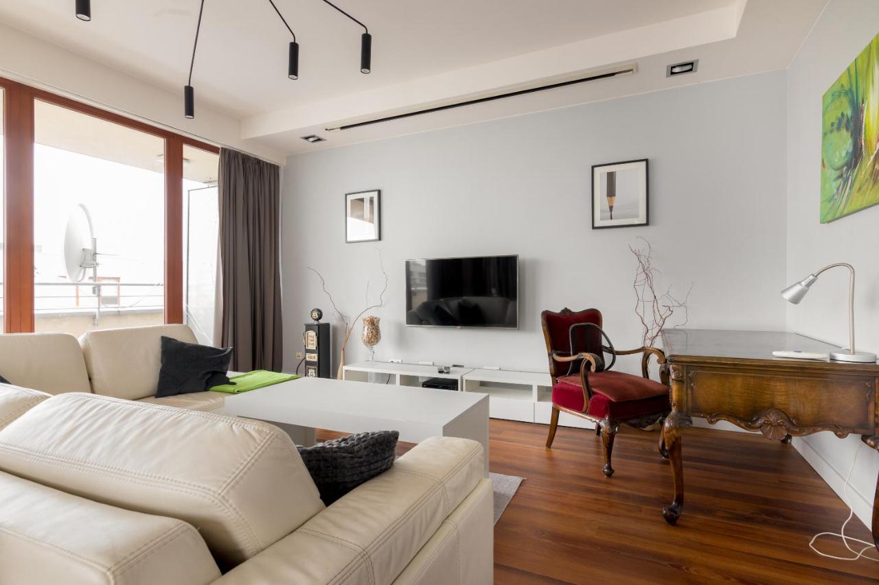 Hlonda Deluxe Apartment With Terrace Varšava Exteriér fotografie